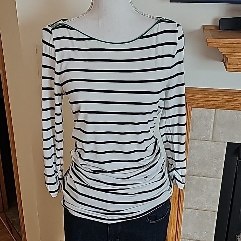 Whbm tee
